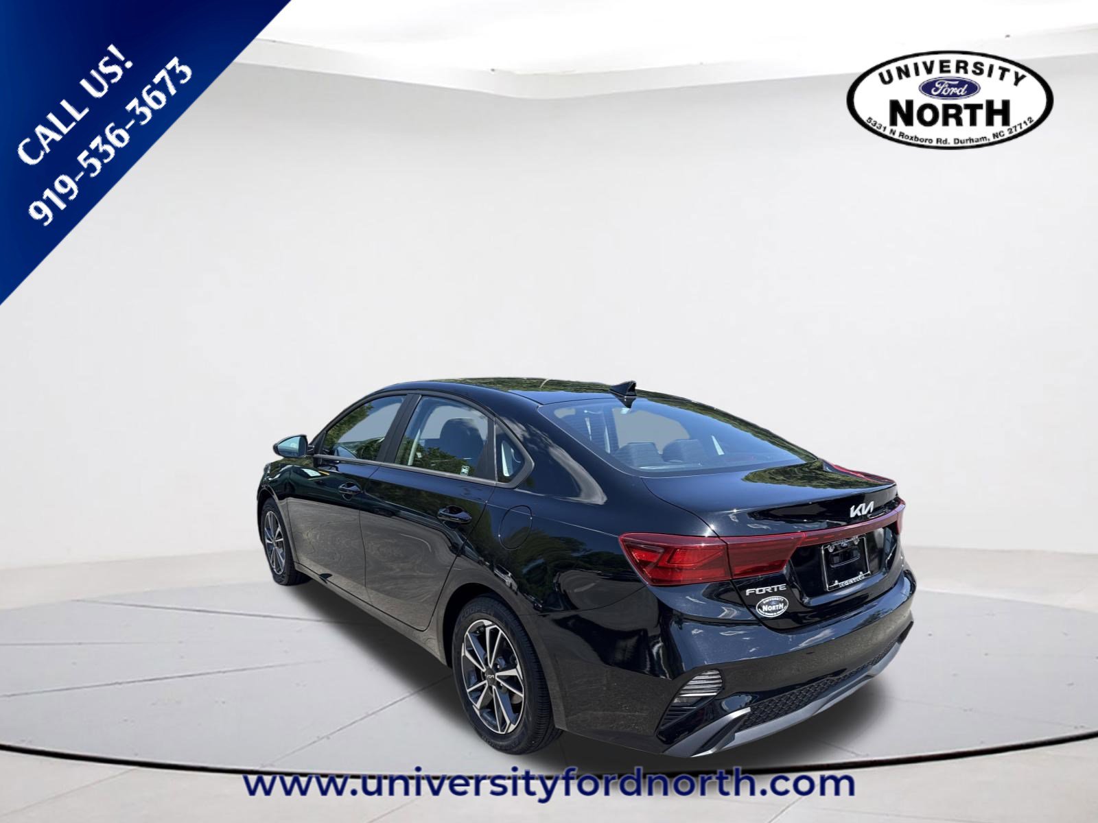 Used 2023 Kia Forte LXS FWD image 5