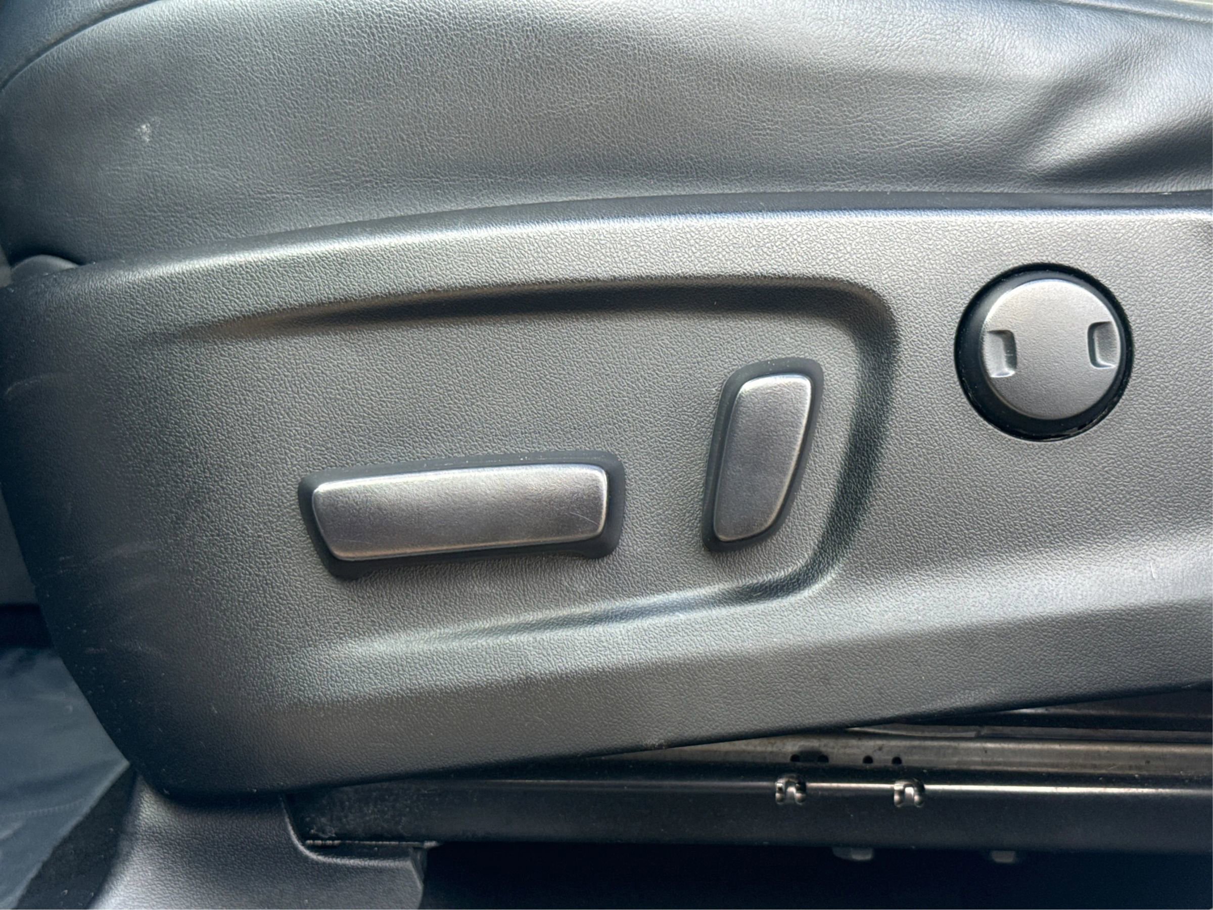 Used 2020 Lexus RX 350 F Sport w/ Accessory Package image 38