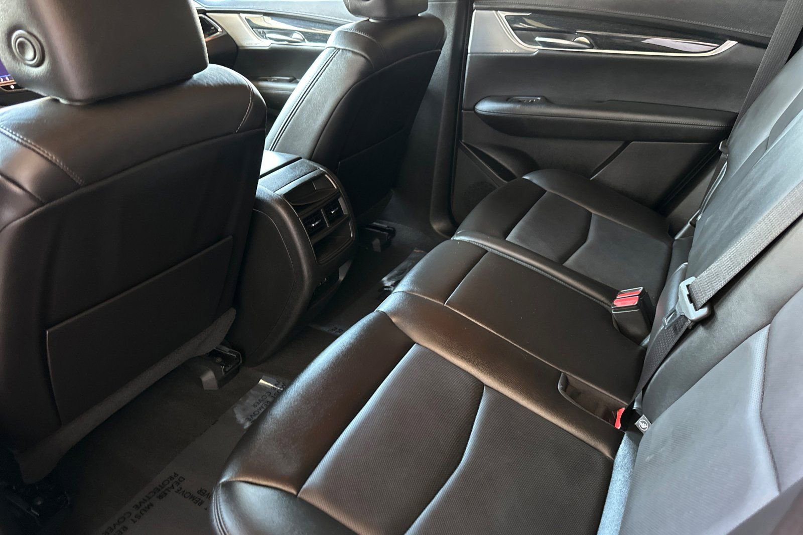 Certified 2023 Cadillac XT5 Premium Luxury FWD image 14