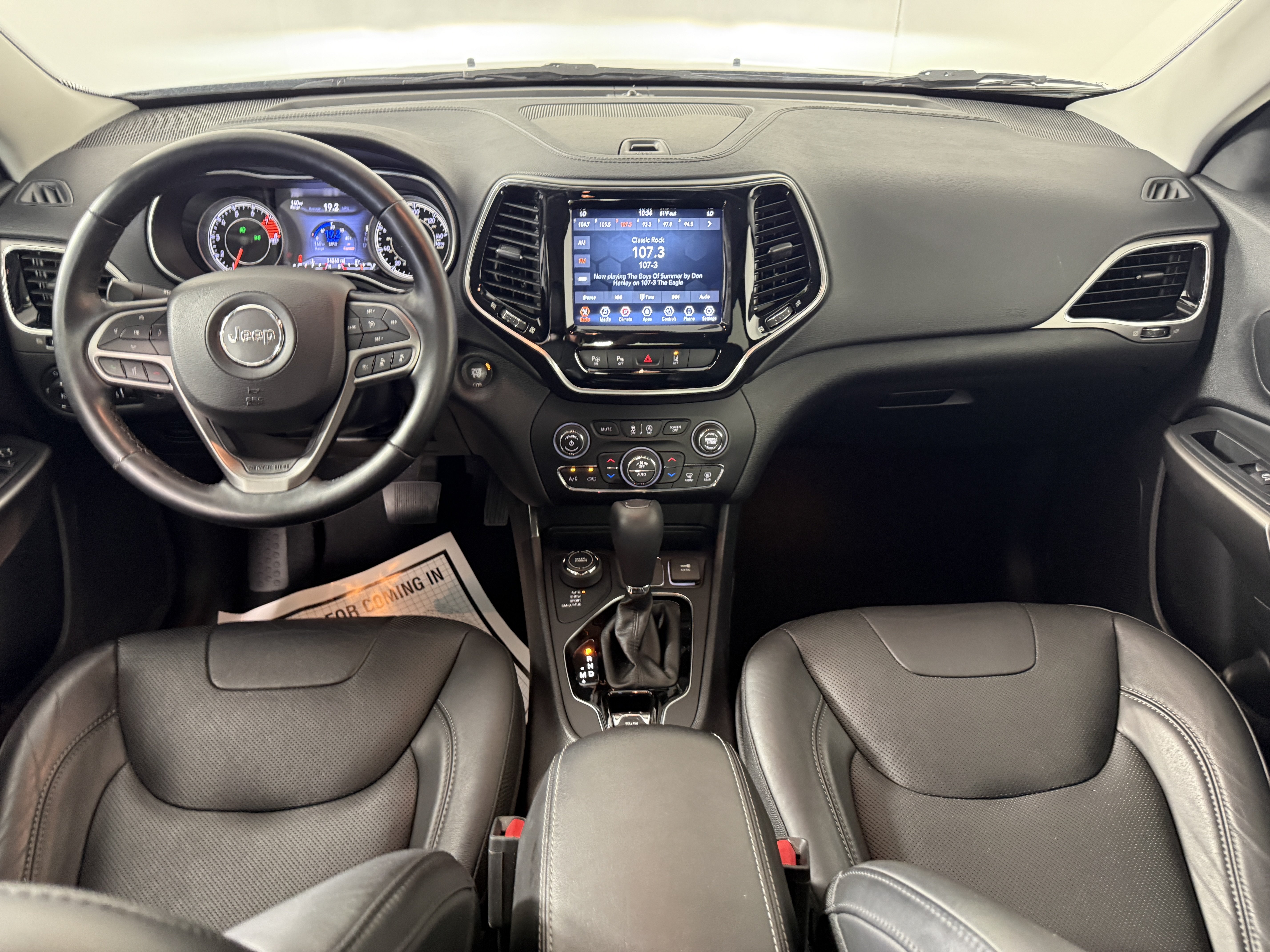 Used 2021 Jeep Cherokee Limited AWD/4WD image 9