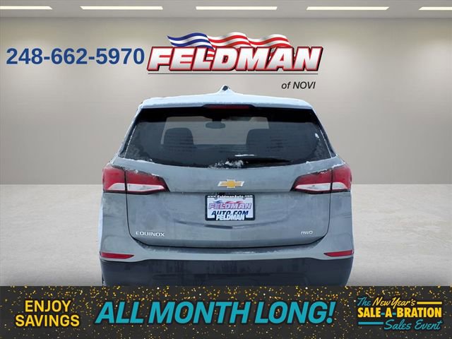 Used 2023 Chevrolet Equinox LS w/ LS Convenience Package image 4
