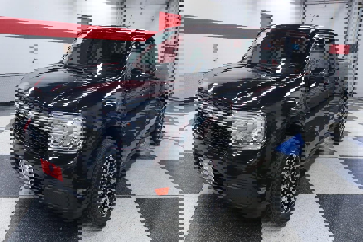 Used 2022 Ford Maverick Lariat w/ Lariat Luxury Package image 5