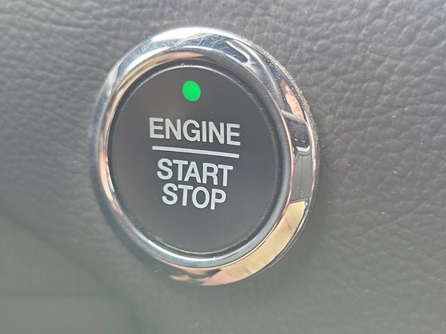 Used 2019 Ford Edge ST w/ Equipment Group 401A AWD/4WD image 20