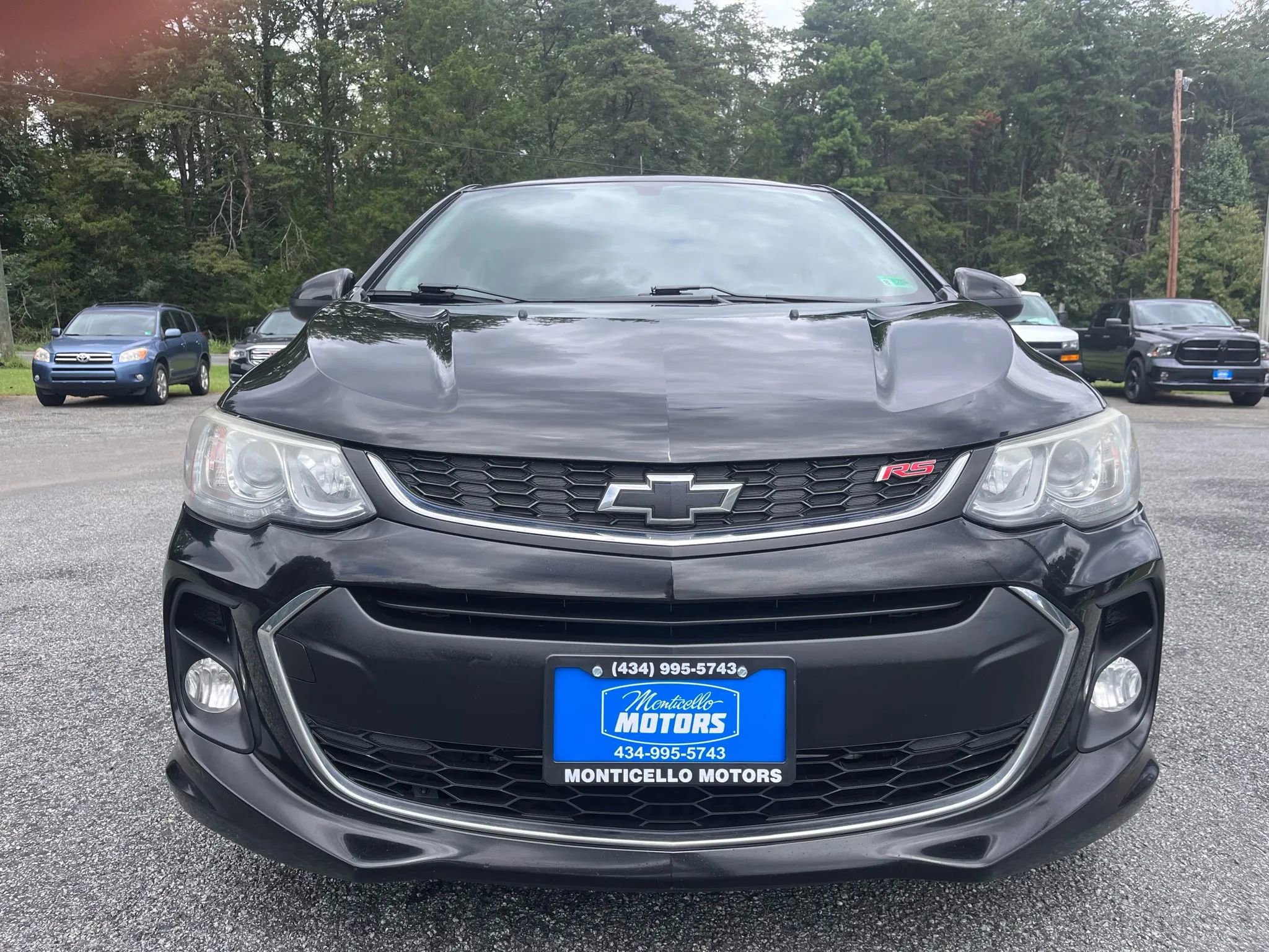 Used 2018 Chevrolet Sonic LT w/ Convenience Package image 3