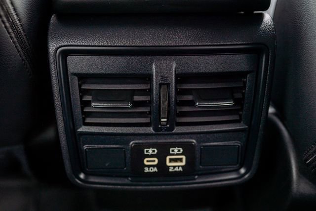 Certified 2025 Subaru Forester Premium image 27