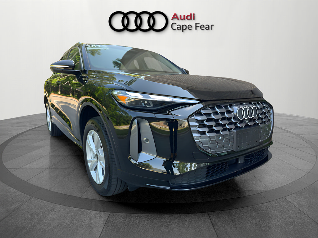 Certified 2025 Audi Q5 Premium AWD/4WD image 7