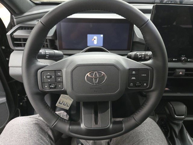 New 2026 Toyota RAV4 XSE AWD/4WD image 32