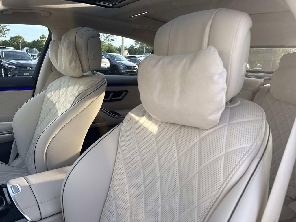 Used 2024 Mercedes-Benz S 580 4MATIC Sedan image 29