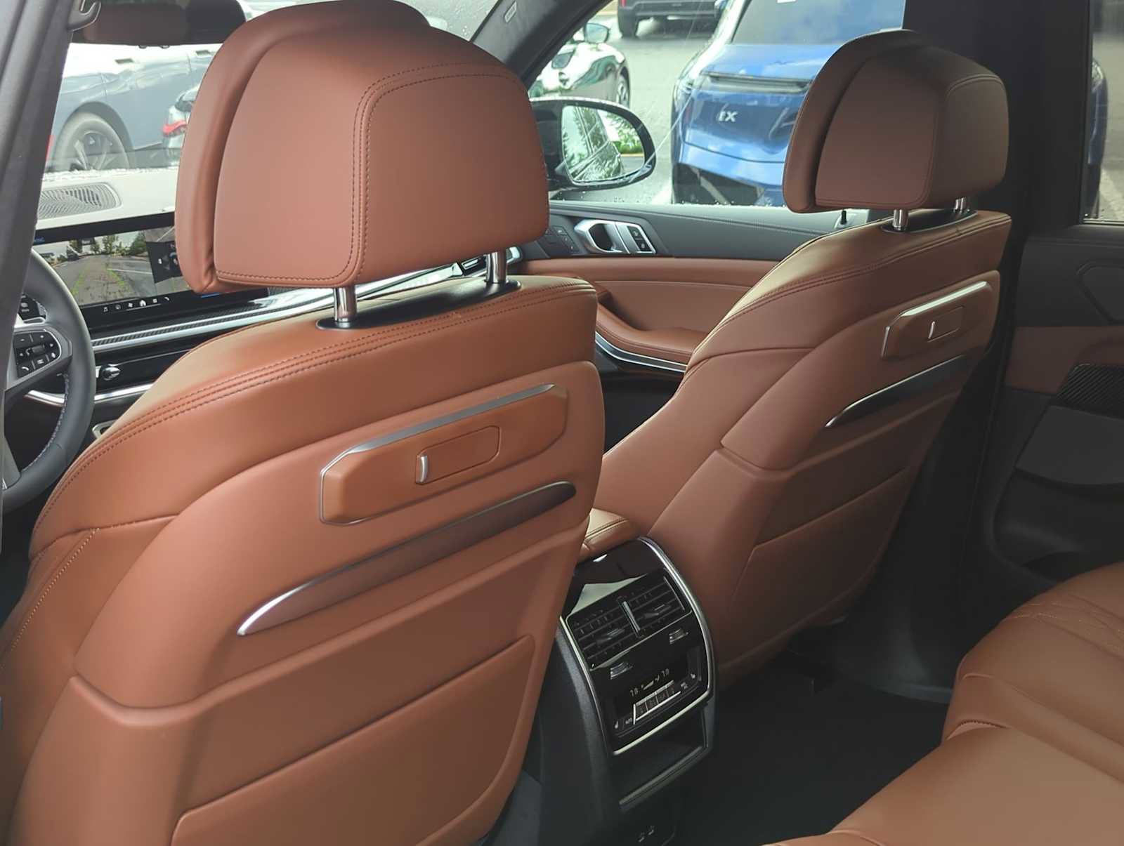 Used 2026 BMW X7 M60i image 18