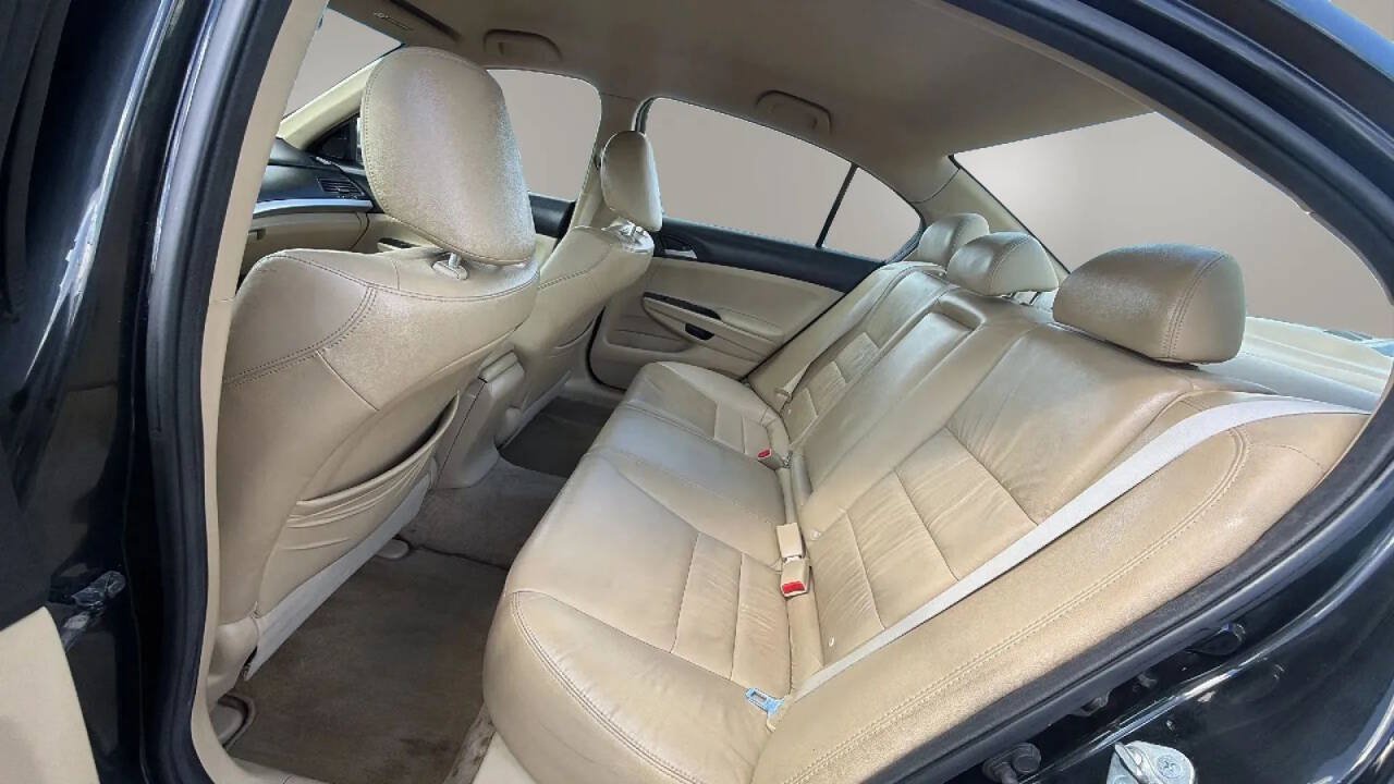 Used 2011 Honda Accord SE image 13