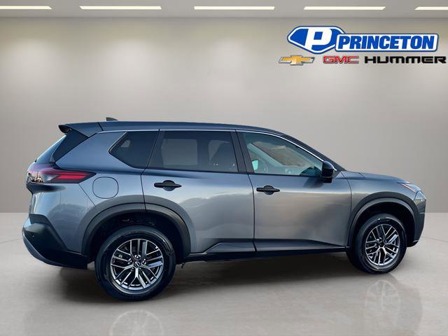 Used 2023 Nissan Rogue S image 5