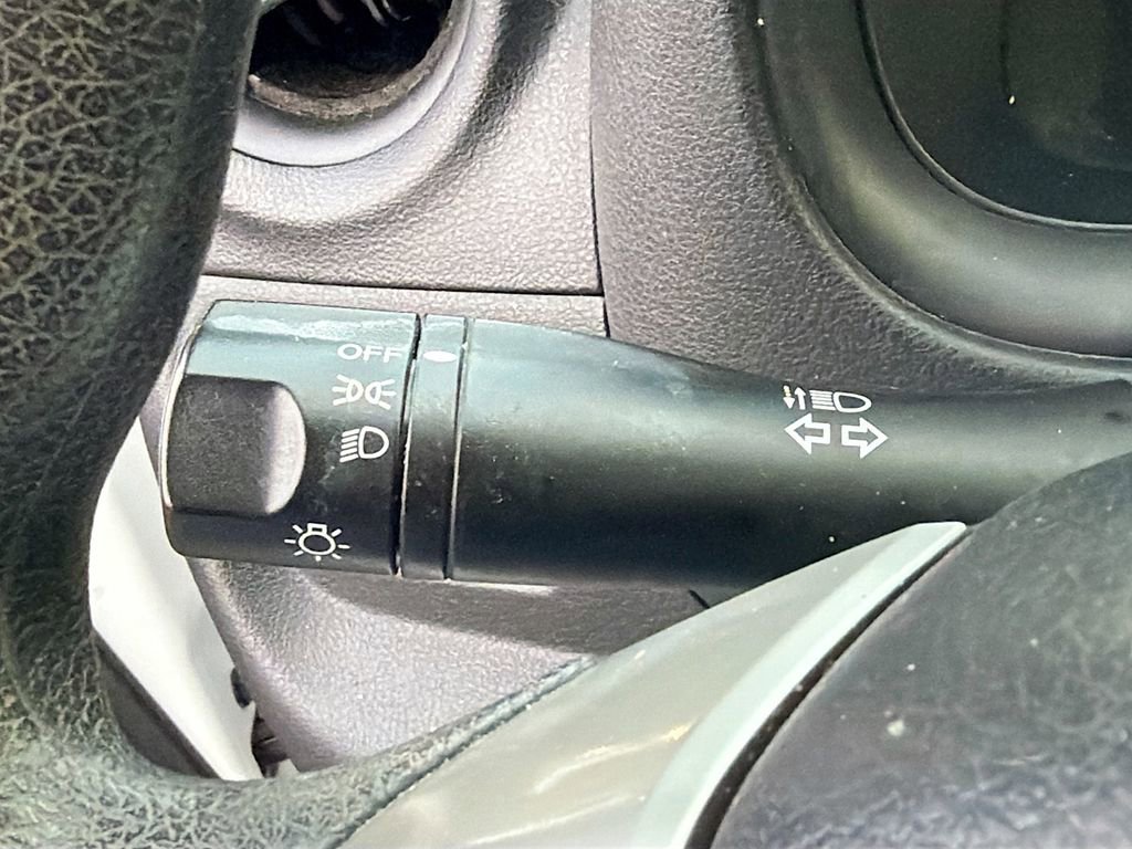 Used 2018 Nissan Versa S Plus image 16