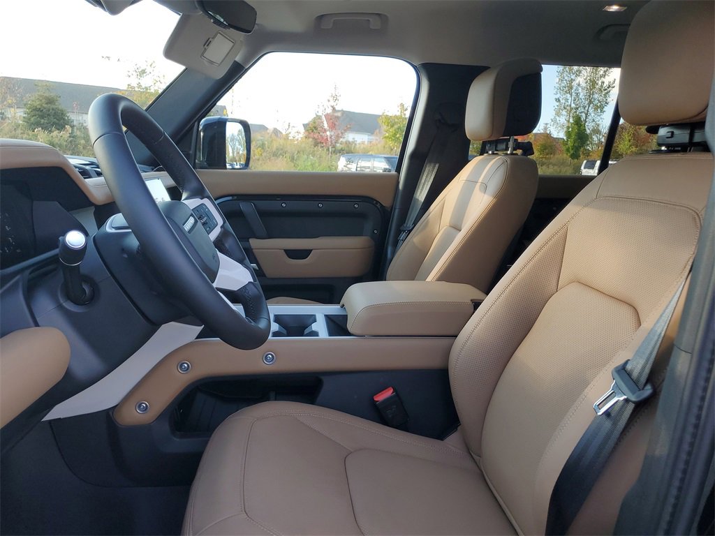 New 2026 Land Rover Defender 110 S image 7