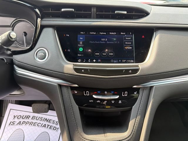 Used 2024 Cadillac XT5 Luxury w/ LPO, Floor Liner Package AWD/4WD image 17