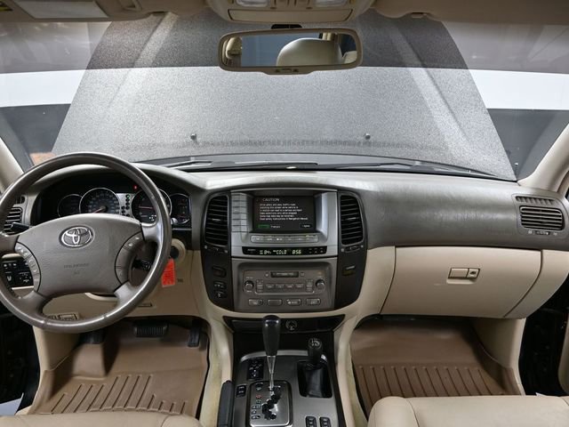 Used 2006 Toyota Land Cruiser image 24