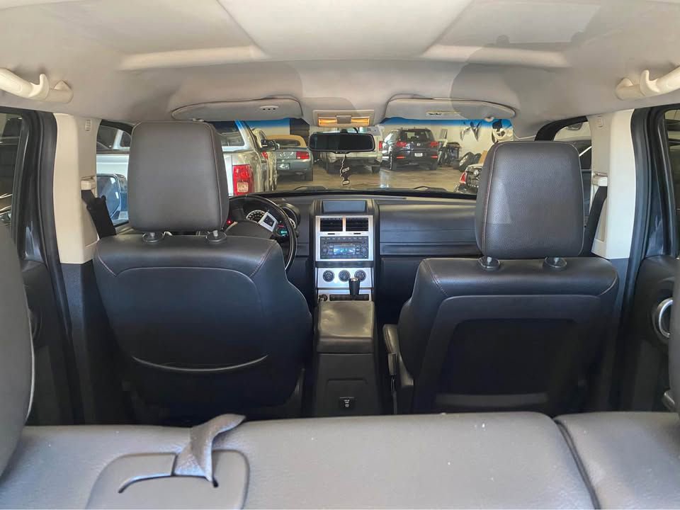 Used 2008 Dodge Nitro R/T image 16