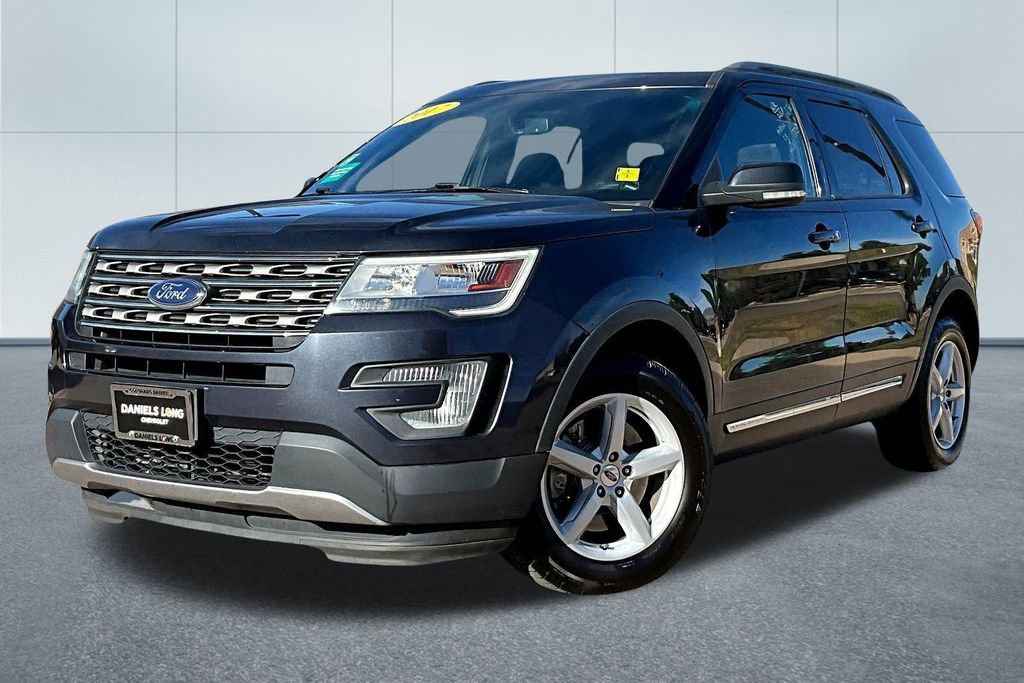 Used 2017 Ford Explorer XLT w/ Equipment Group 201A