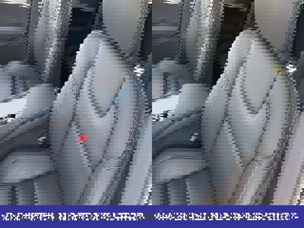 Certified 2025 Volvo XC90 T8 Ultra image 28