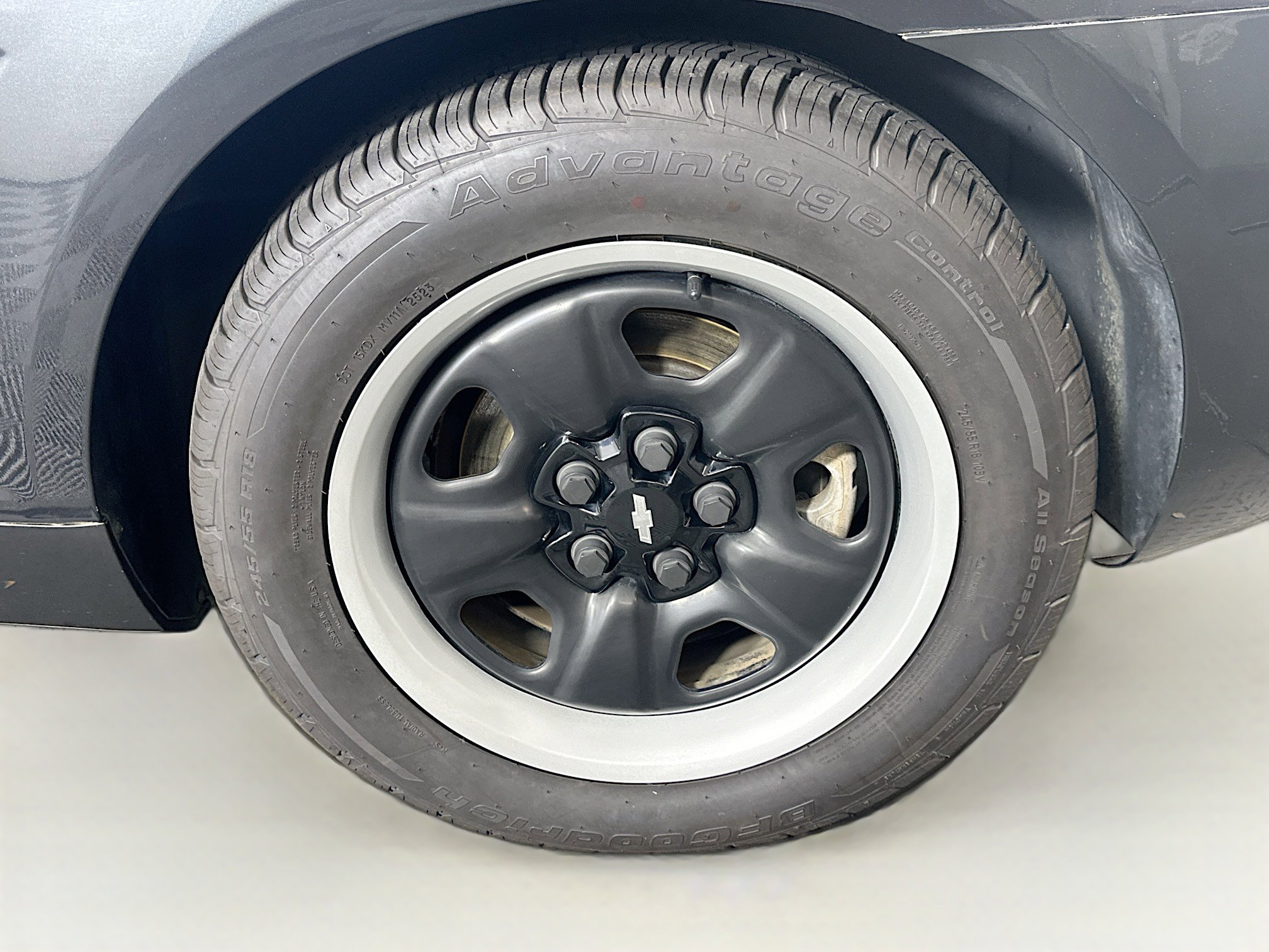 Used 2012 Chevrolet Camaro LS RWD image 11