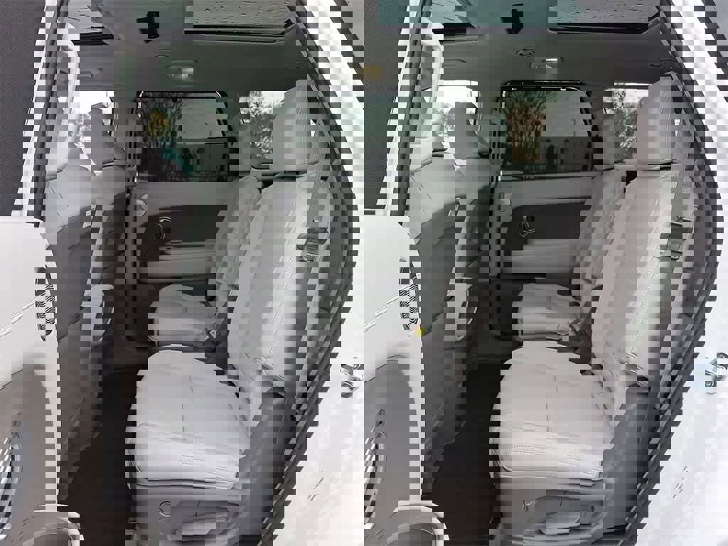 Used 2026 Hyundai Palisade Limited image 10