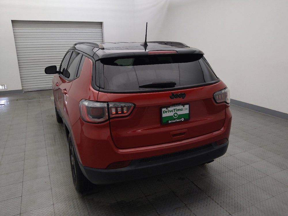 Used 2018 Jeep Compass Latitude w/ Popular Equipment Group FWD image 6