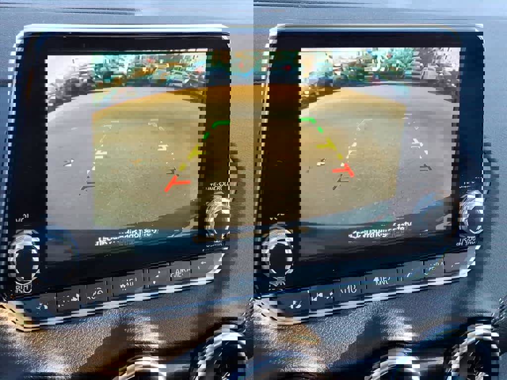 Certified 2023 Nissan Sentra SV image 17