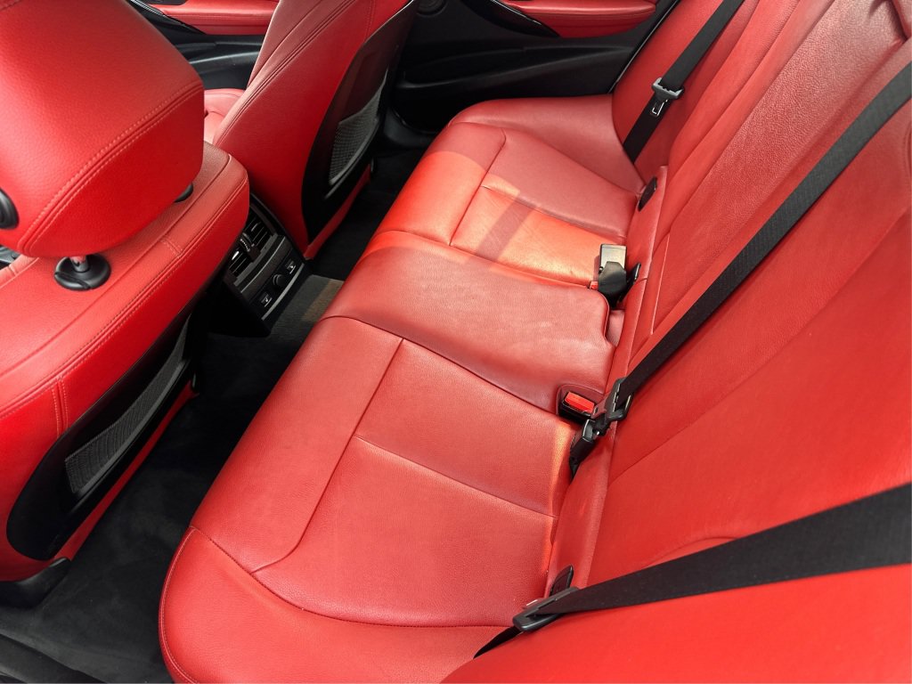Used 2015 BMW 328i xDrive Sedan AWD/4WD image 12