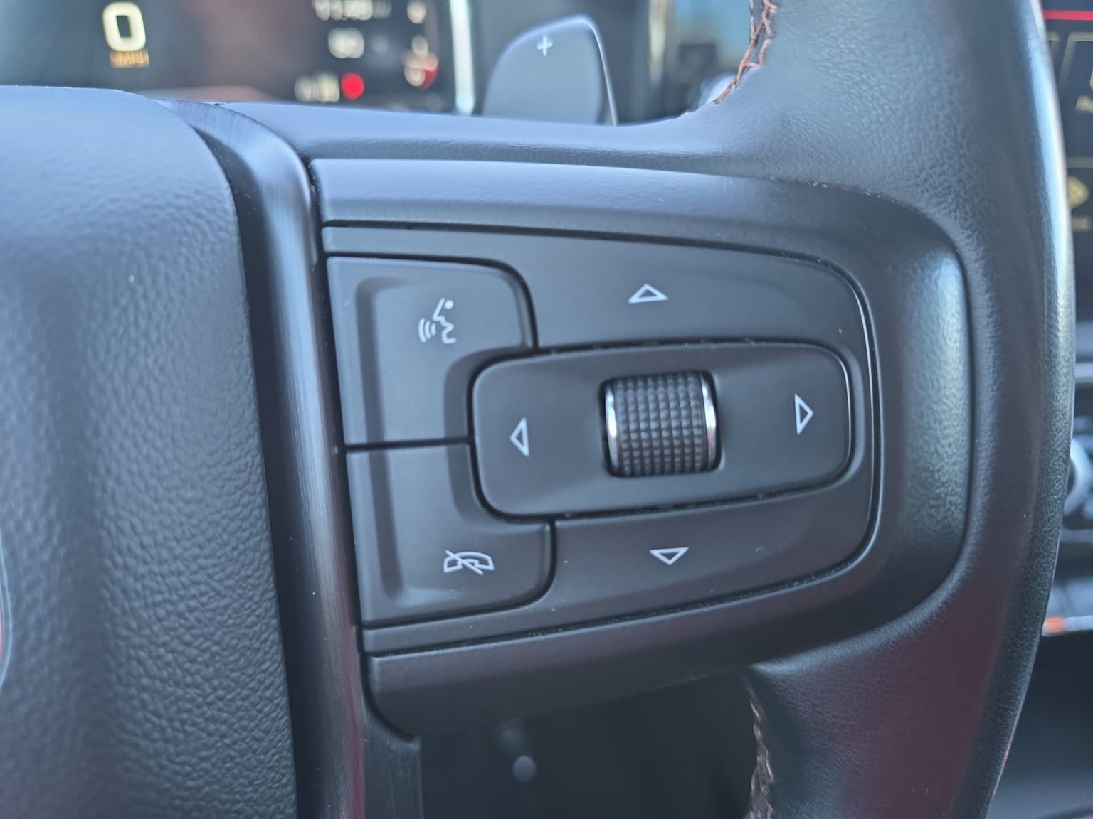 Used 2023 GMC Sierra 1500 AT4 AWD/4WD image 23