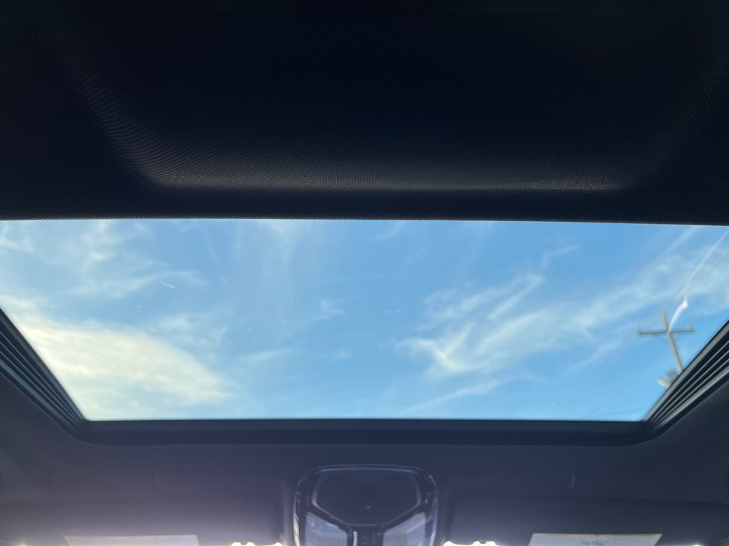 Used 2018 BMW 530i xDrive image 16