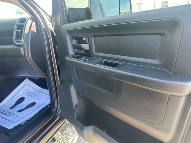 Used 2020 RAM 3500 Tradesman AWD/4WD image 13
