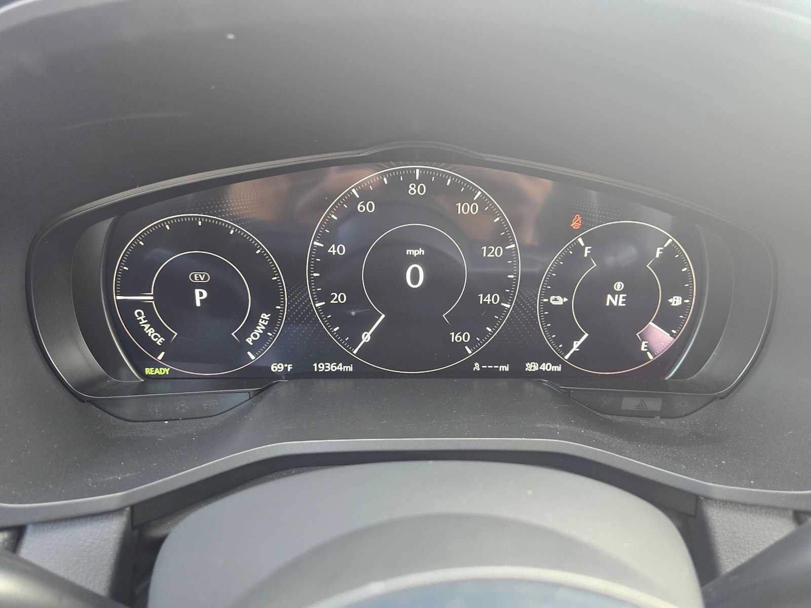 Used 2024 MAZDA CX-90 Plug-In Hybrid w/ Preferred AWD/4WD image 27