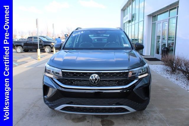 Used 2024 Volkswagen Taos S image 2