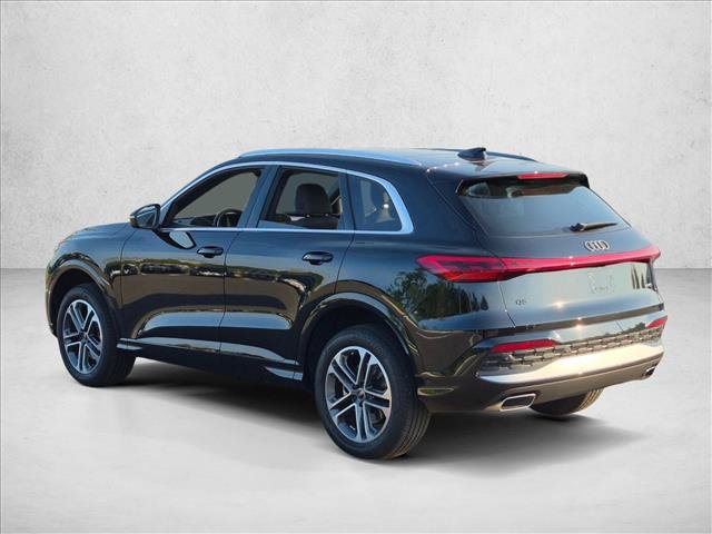 Certified 2025 Audi Q5 Premium w/ Convenience Package AWD/4WD image 7