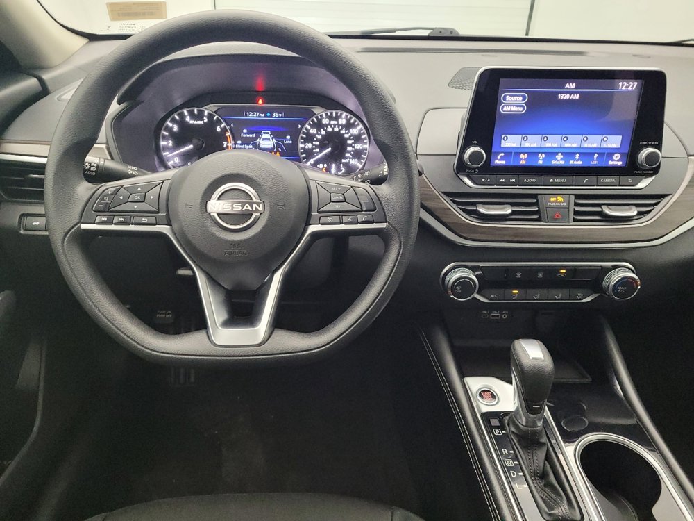 Used 2023 Nissan Altima 2.5 SV image 22