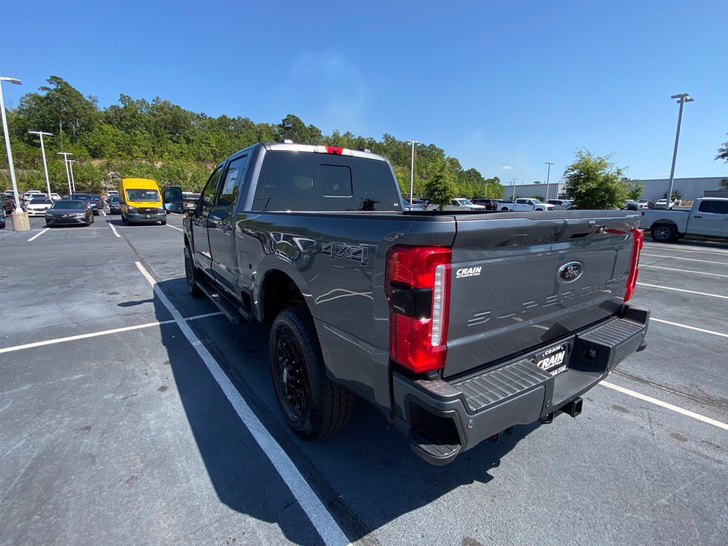 New 2026 Ford F350 Lariat w/ Black Appearance Package AWD/4WD image 5