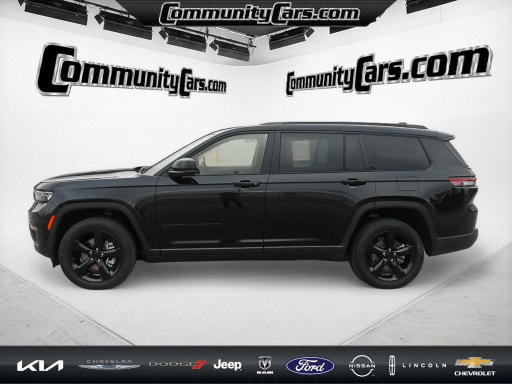 Used 2023 Jeep Grand Cherokee L Limited w/ Luxury Tech Group II image 4