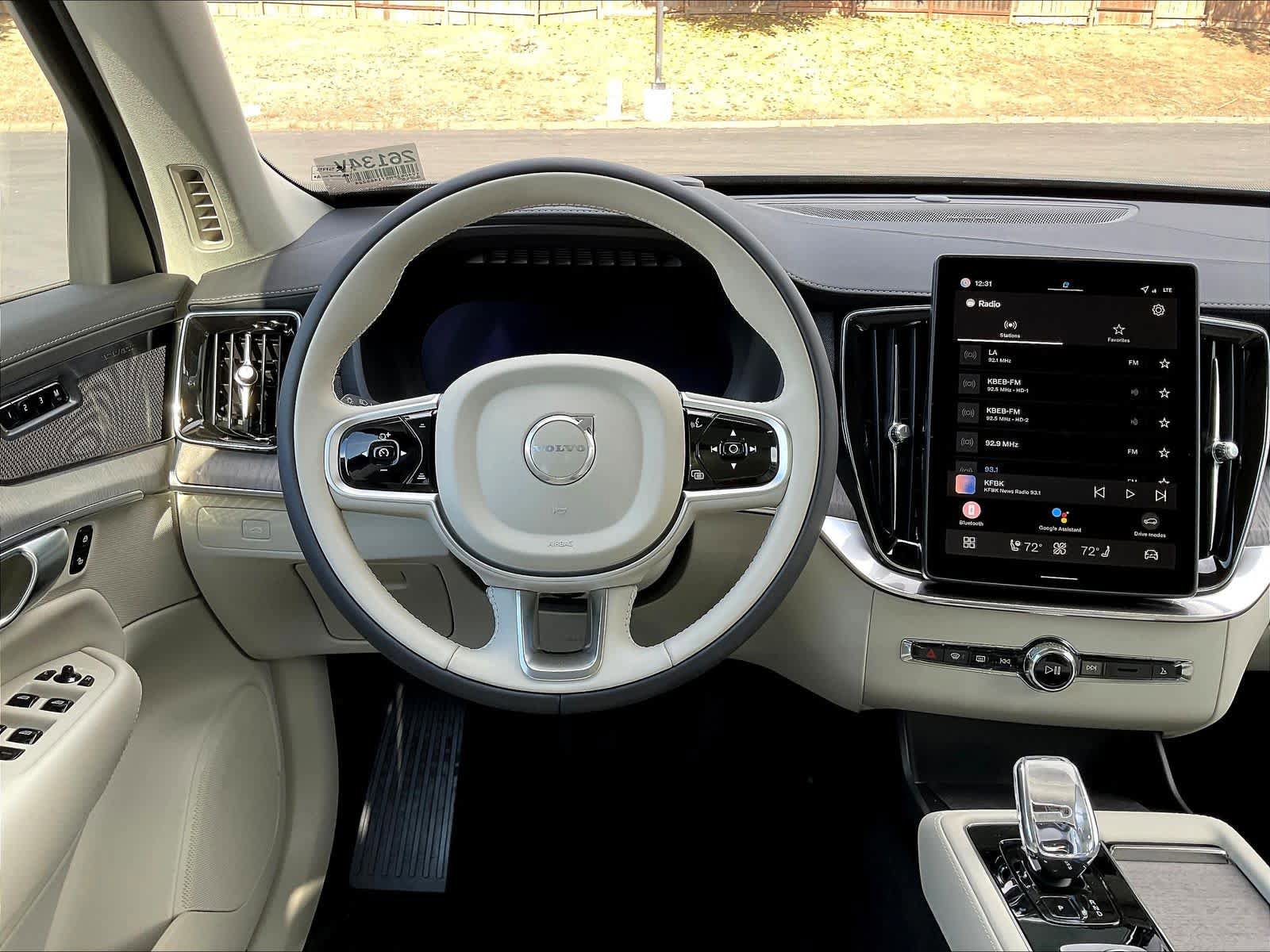 New 2026 Volvo XC90 B6 Ultra w/ Protection Package image 15