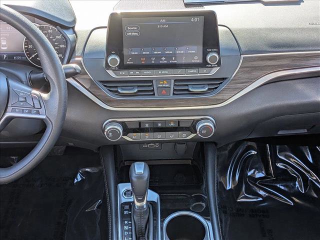 Used 2023 Nissan Altima 2.5 SV FWD image 12