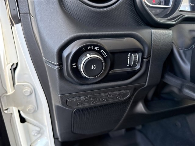 Used 2024 Jeep Wrangler Unlimited Rubicon image 19