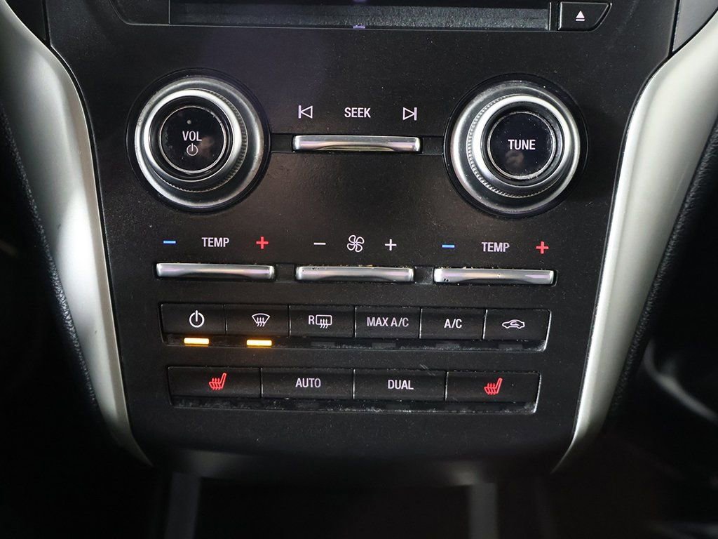 Used 2019 Lincoln MKC Premiere image 40