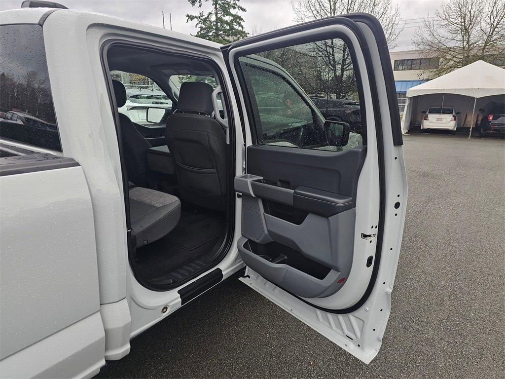 Used 2023 Ford F150 XLT w/ Trailer Tow Package image 25