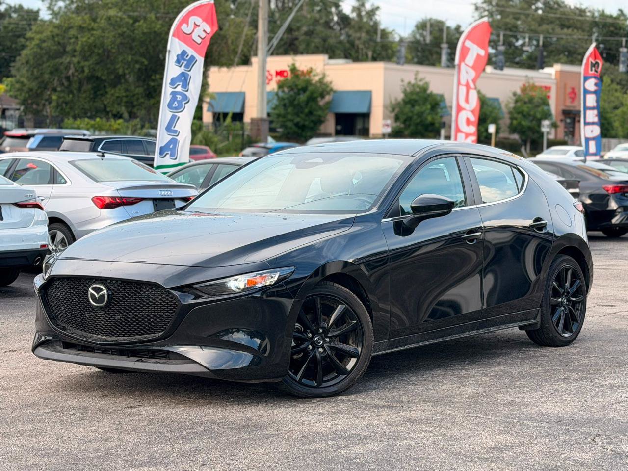Used 2024 MAZDA MAZDA3 s FWD image 1