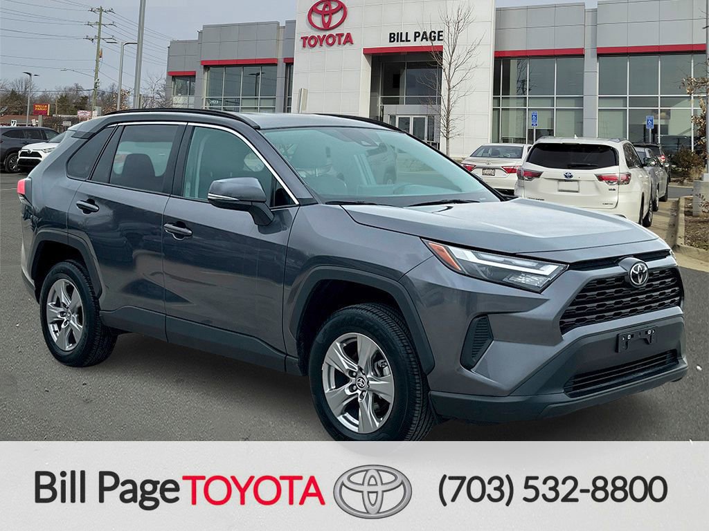Used 2024 Toyota RAV4 XLE image 1