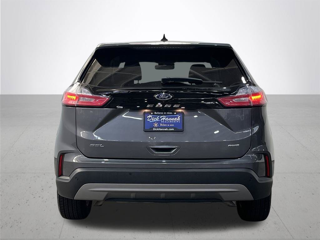 Certified 2024 Ford Edge SEL AWD/4WD image 12