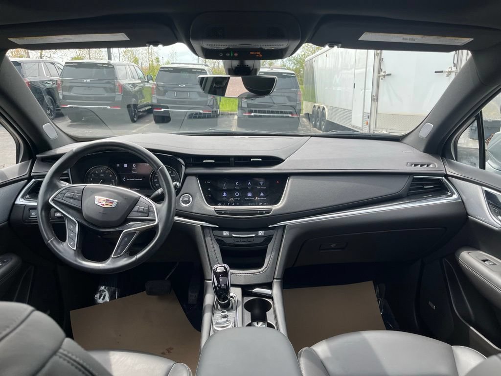 Used 2023 Cadillac XT5 Premium Luxury w/ Technology Package AWD/4WD image 22