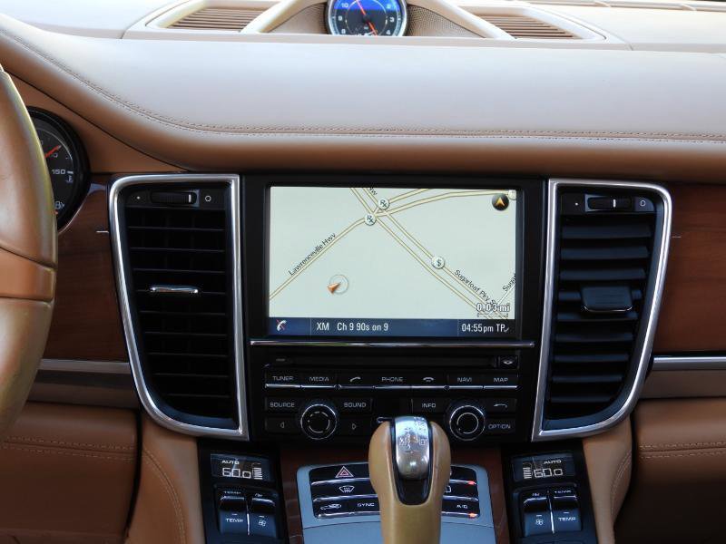 Used 2014 Porsche Panamera 4 AWD/4WD image 52