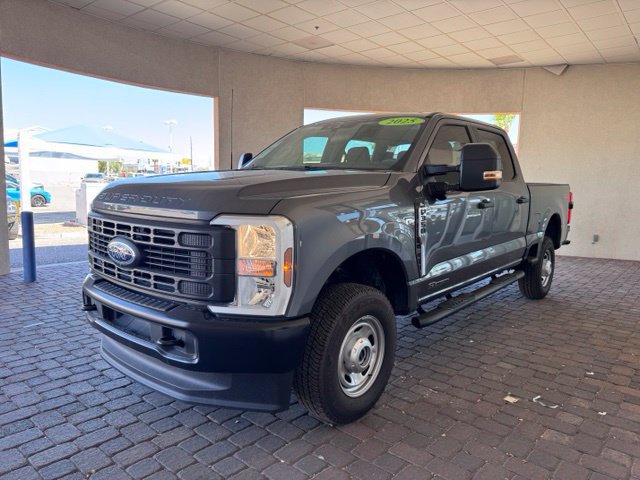 New 2025 Ford F350 XL w/ 360-Degree Camera Package