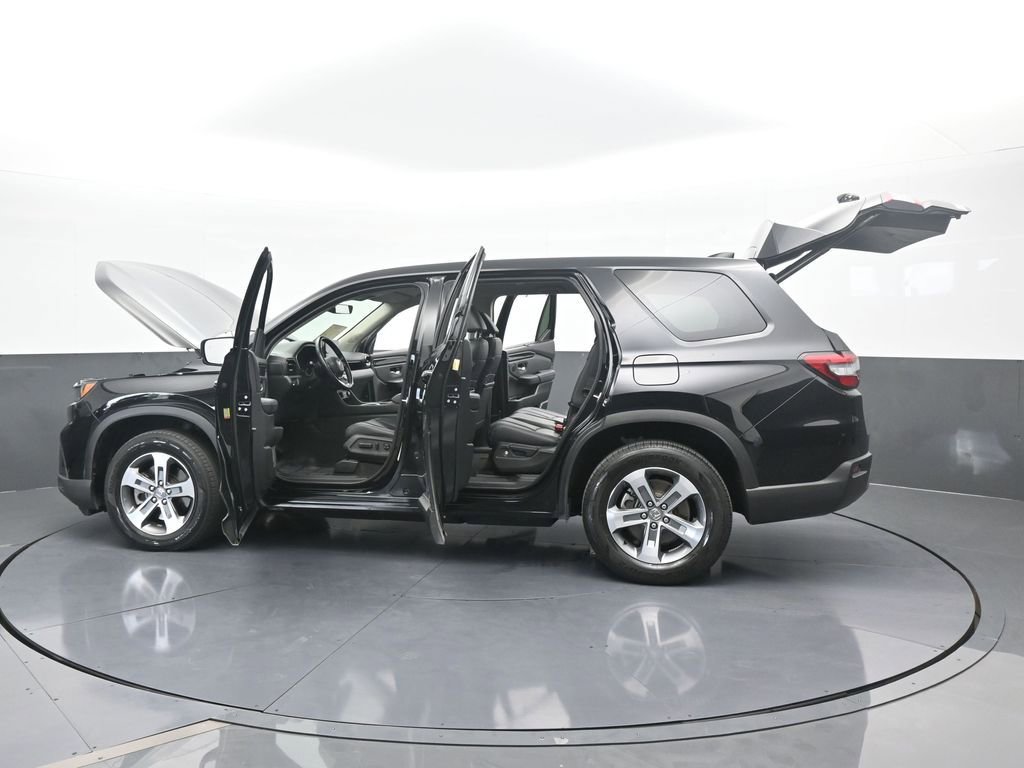 Used 2025 Honda Pilot EX-L image 75
