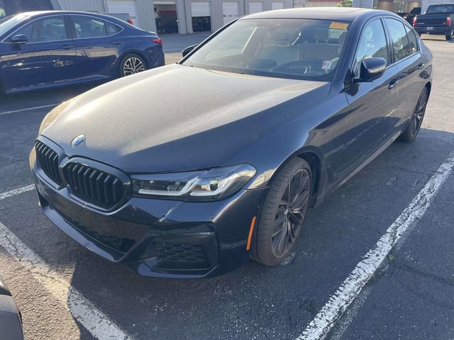 Used 2022 BMW 530i w/ M Sport Package image 5