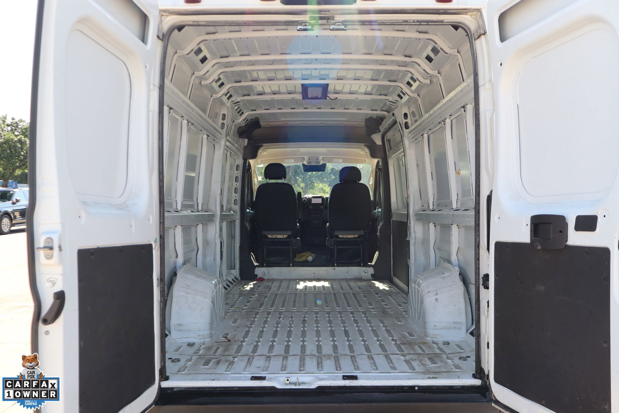 Used 2025 RAM ProMaster 3500 w/ Convenience Group FWD image 24